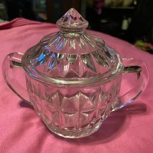 JEANNETTE GLASS CO. WINDSOR
CLEAR CRYSTAL SUGAR BOWL &
LID COVERI